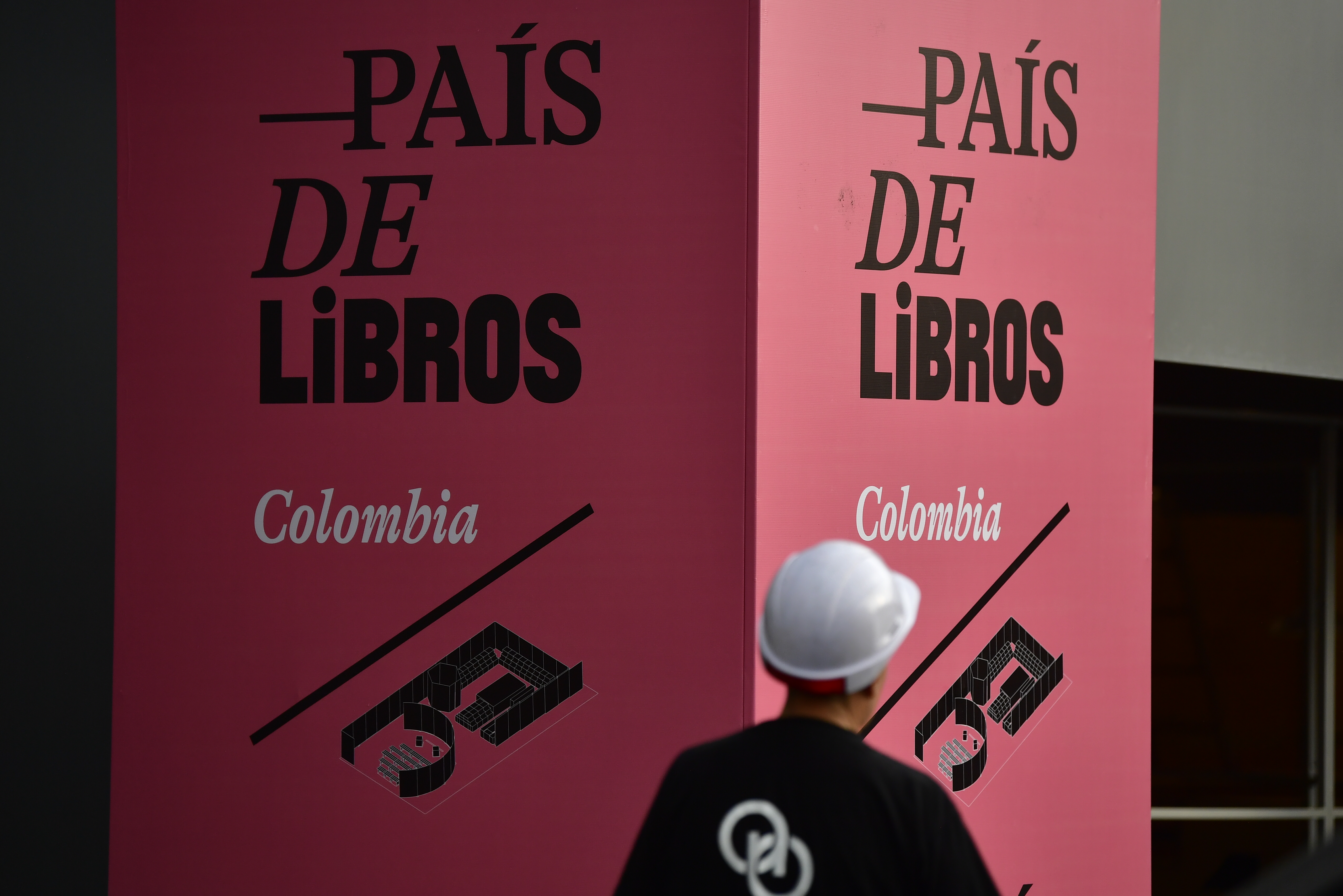 Aspectos previos a la Feria del Libro (FILBO) 2025 realizado en Corferias, invitado de honor, España