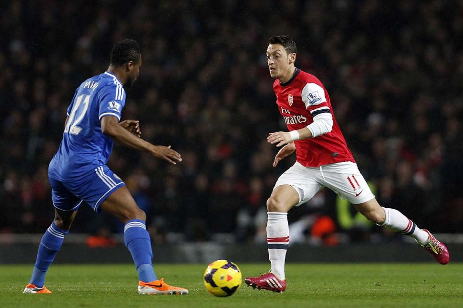Arsenal empató con Chelsea y perdió el liderato de la Premier League