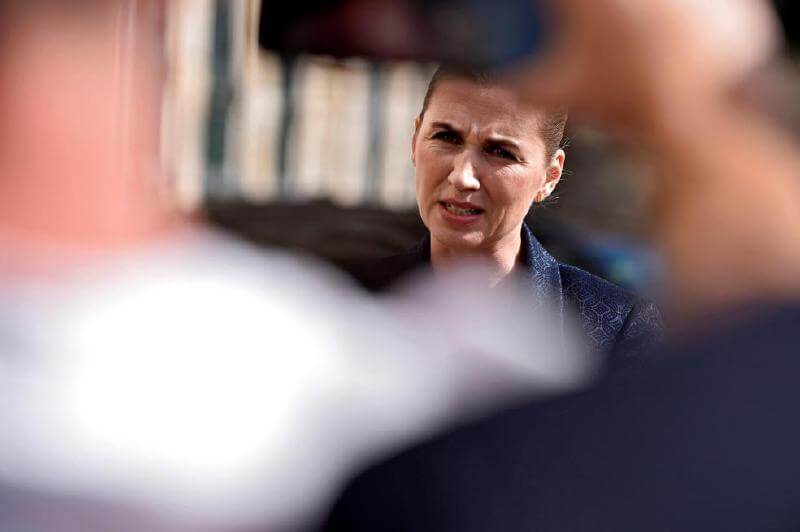 La primera ministra danesa, Mette Frederiksen, le dijo a Trump que su propuesta de comprar Groenlandia era “absurda”.  / AFP