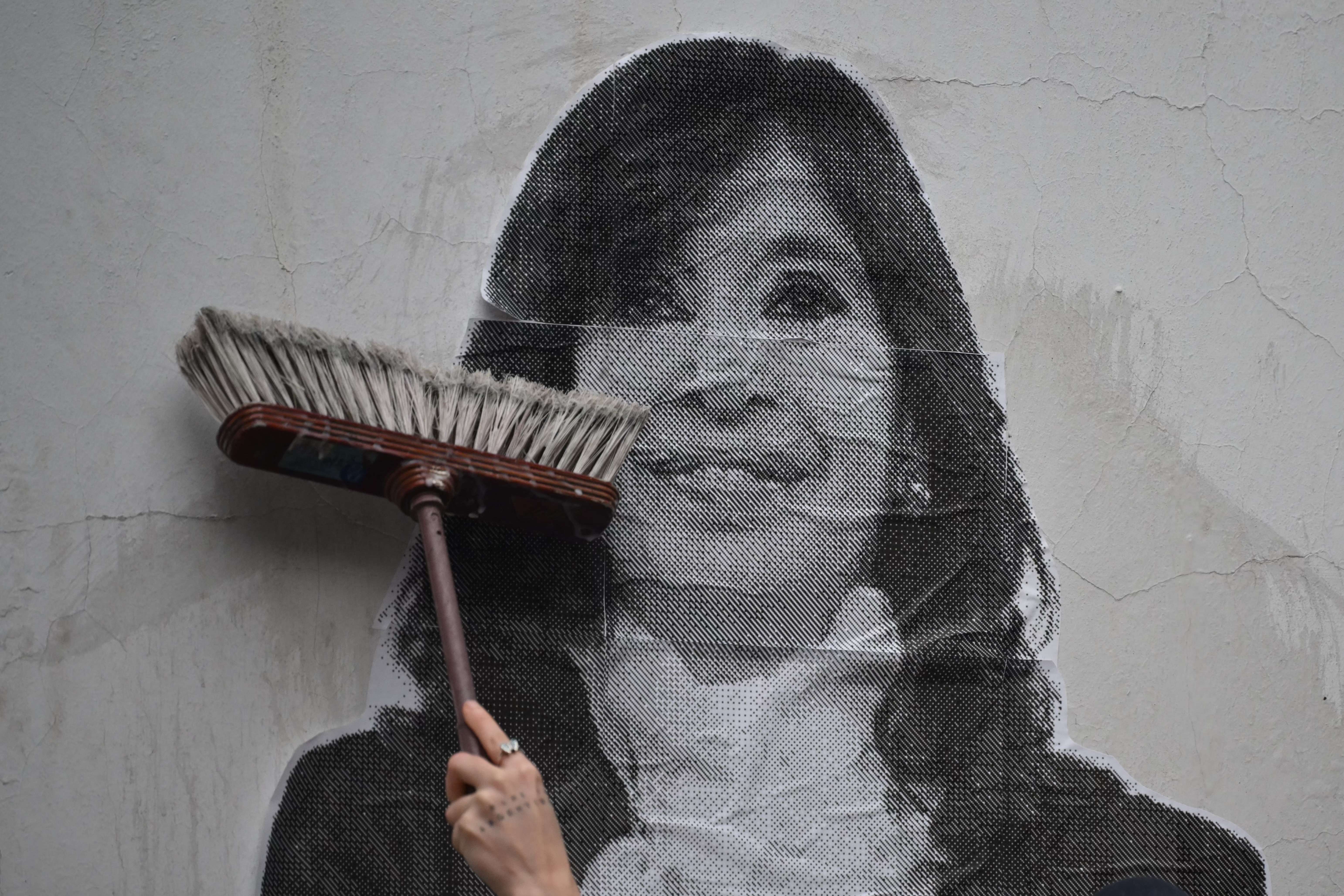 Ordenan decomisar bienes por USD 500 millones a Kirchner y otros condenados por corrupción