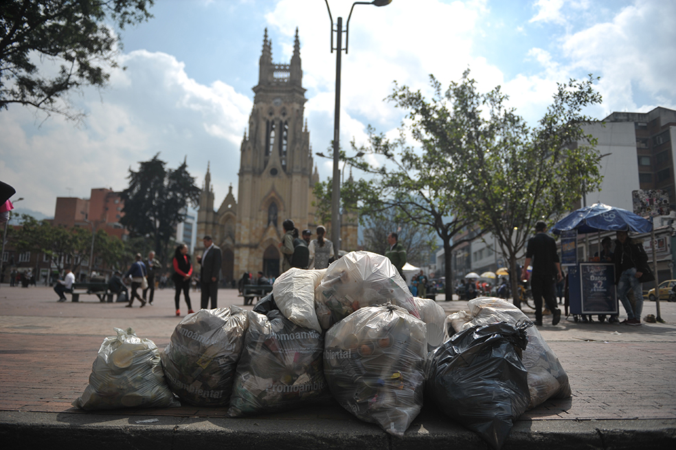 Sancionan al operador Promoambiental por crisis de las basuras en Bogotá