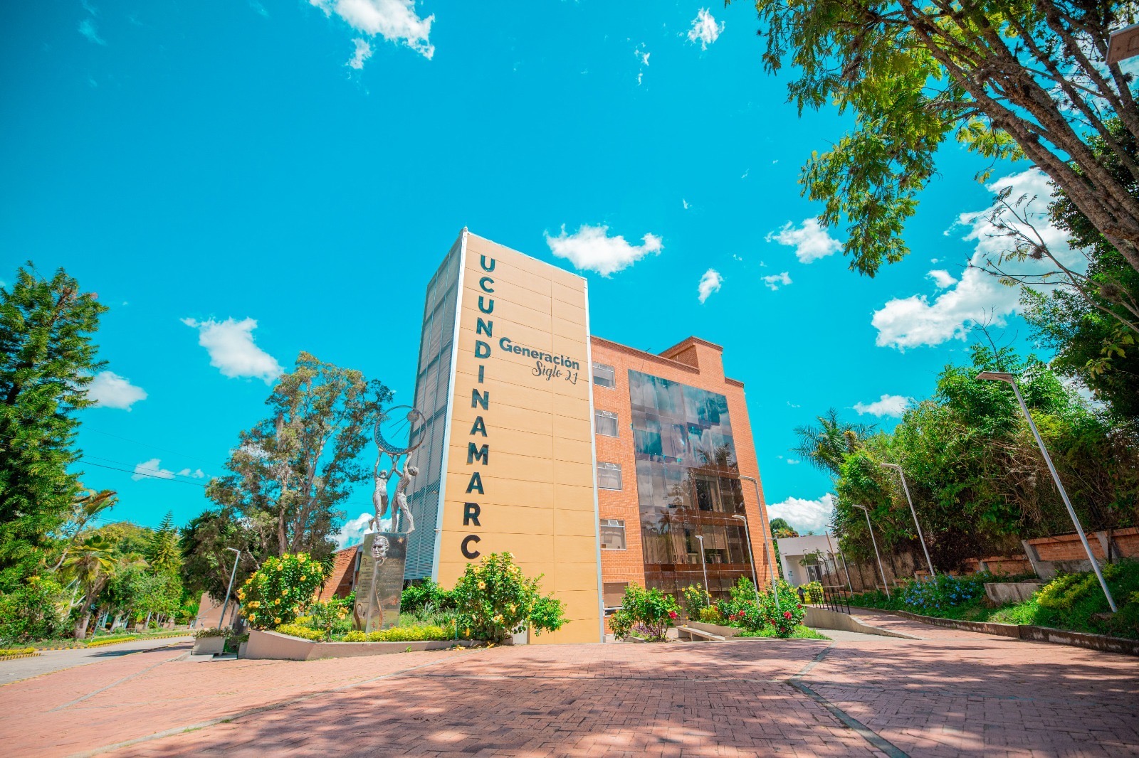 Universidad de Cundinamarca cubrirá matrículas de nuevos estudiantes con recursos propios