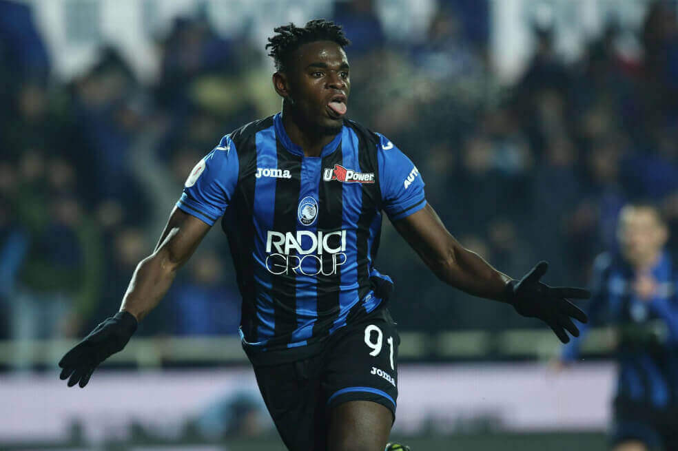 Duván Zapata, nominado a mejor delantero de la Serie A de Italia