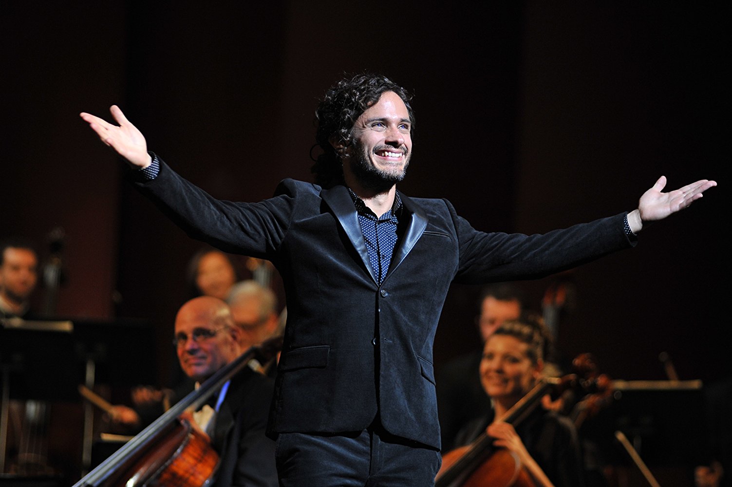 Gael García Bernal estrena cuarta temporada de «Mozart in the jungle»