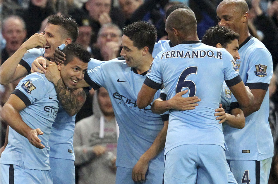 Sergio Agüero selló el triunfo de Manchester City ante Liverpool