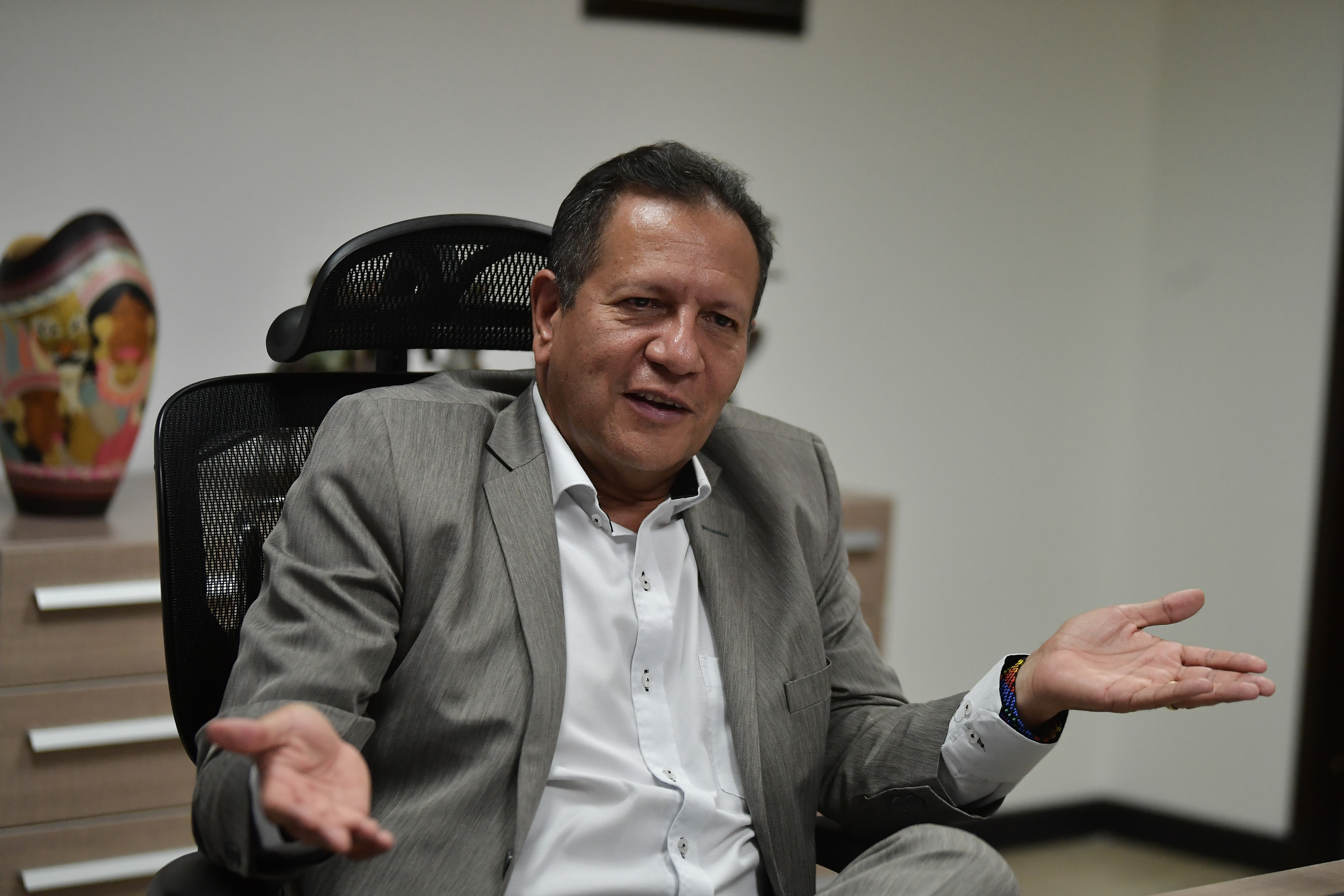 Procuraduría formula cargos a superintendente de subsidio familiar