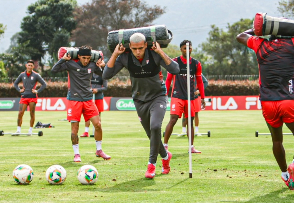 ¡Delantero argentino con pasado en Europa ya entrena con Independiente Santa Fe!
