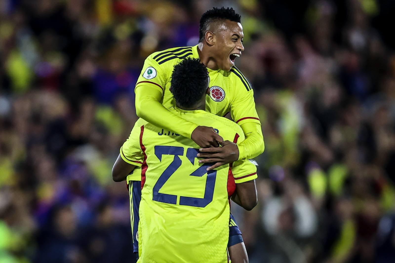 Colombia vence a Ecuador.