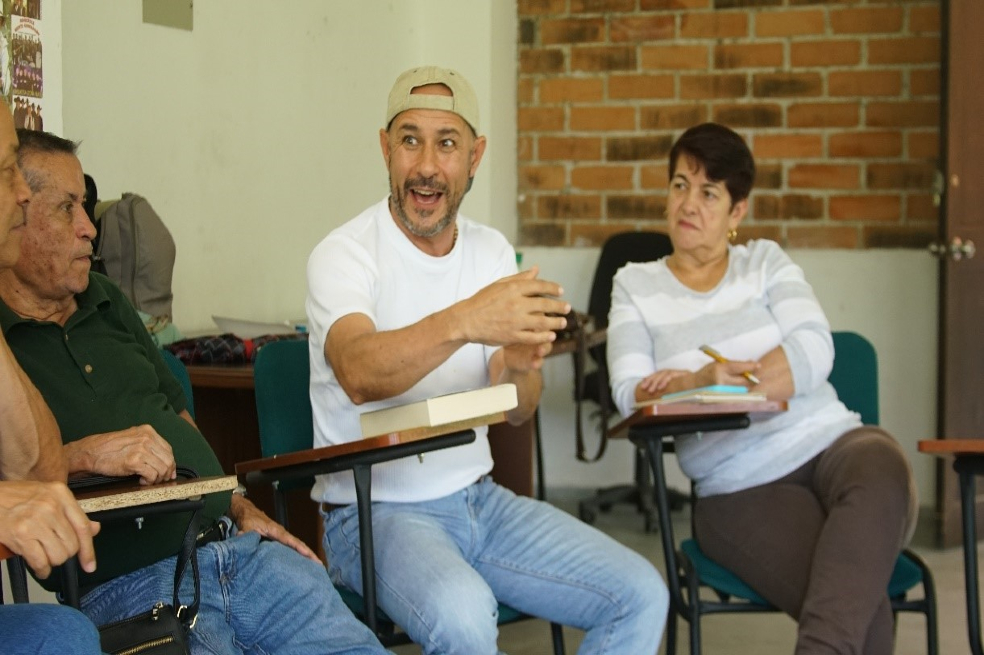 San Luis, el pueblo que se juntó para salvar vidas en la guerra