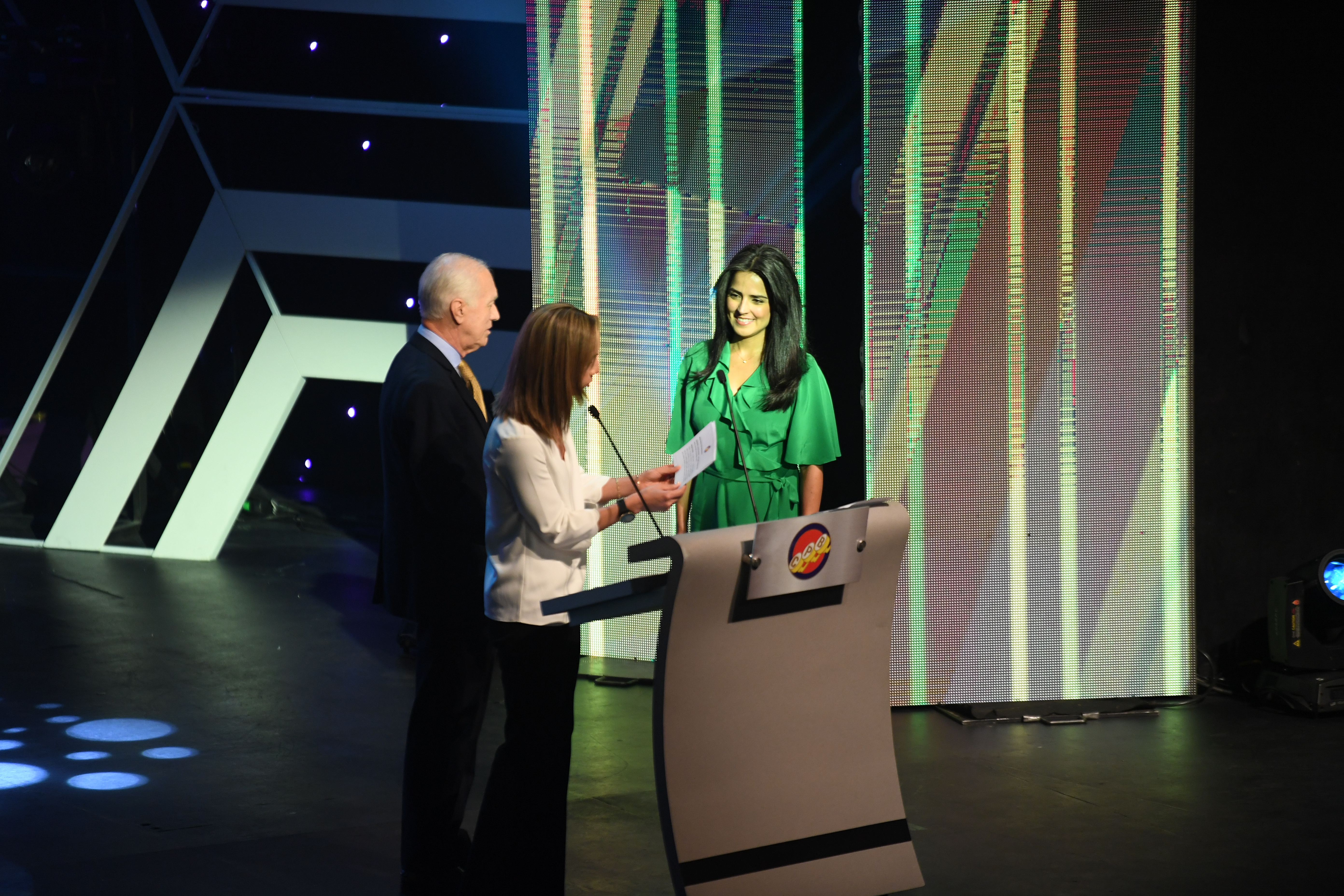Periodista colombiana autora de tres libros de crónicas y reportajes, ganadora del Premio Nacional de Periodismo CPB 2020