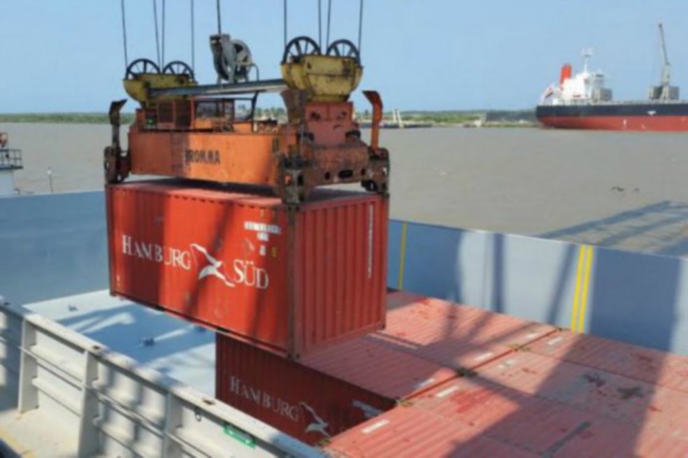 Importaciones frenan recaudo tributario
