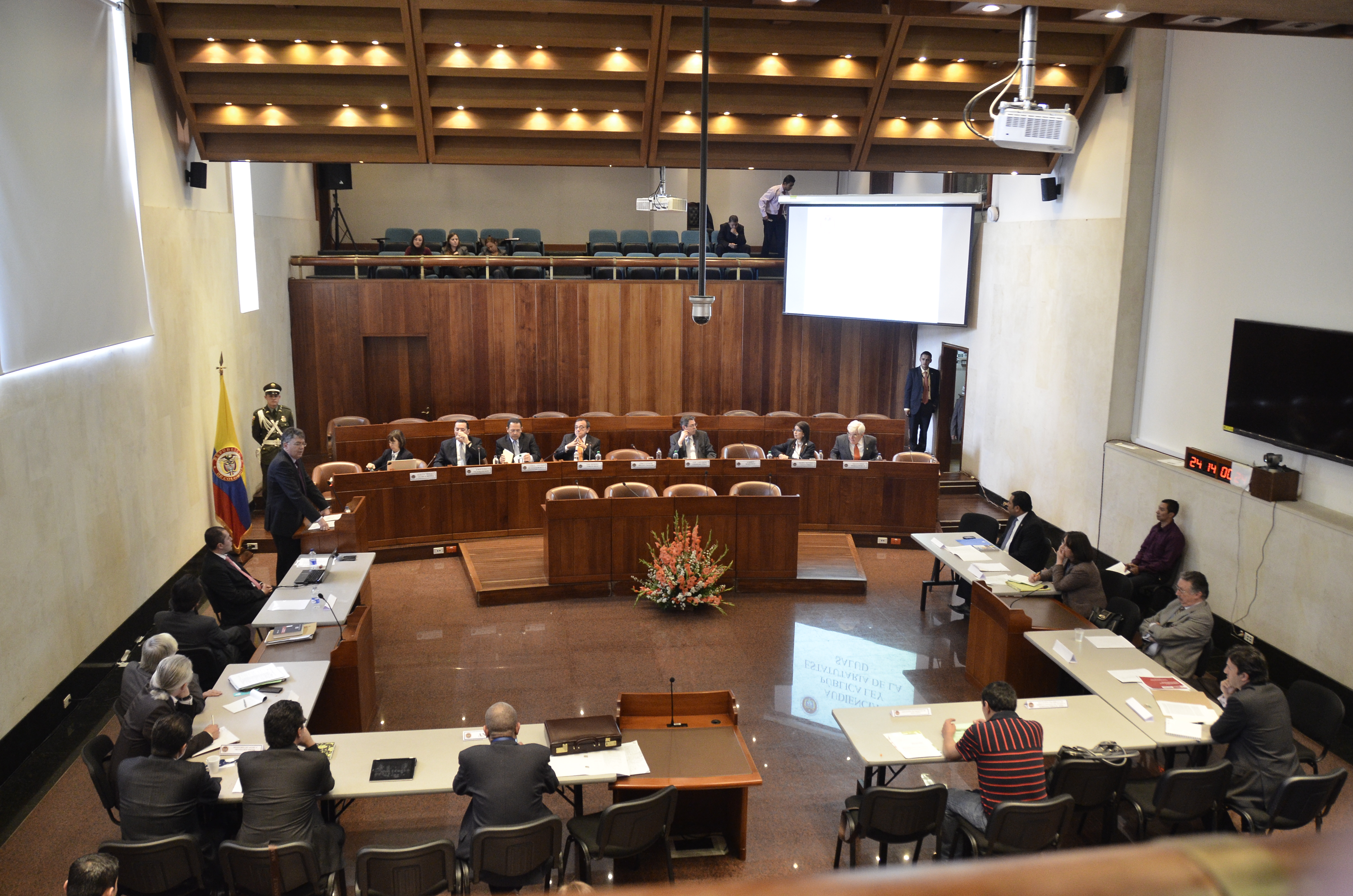 El acoso laboral y sexual sí son una causa de despido: Corte Suprema
