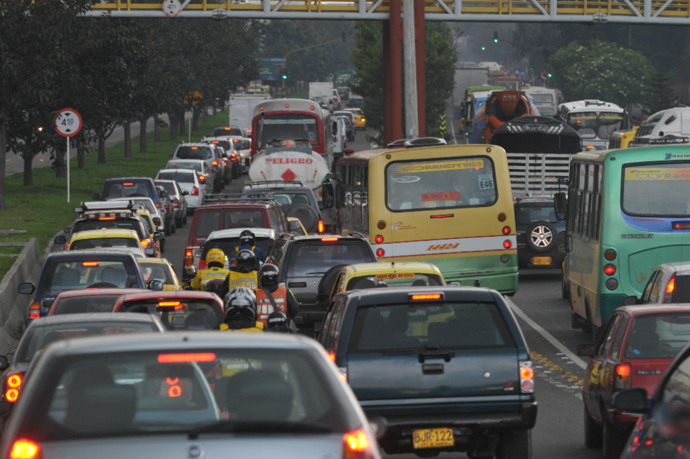 Andemos advierte sobre consecuencias del envejecimiento del parque automotor