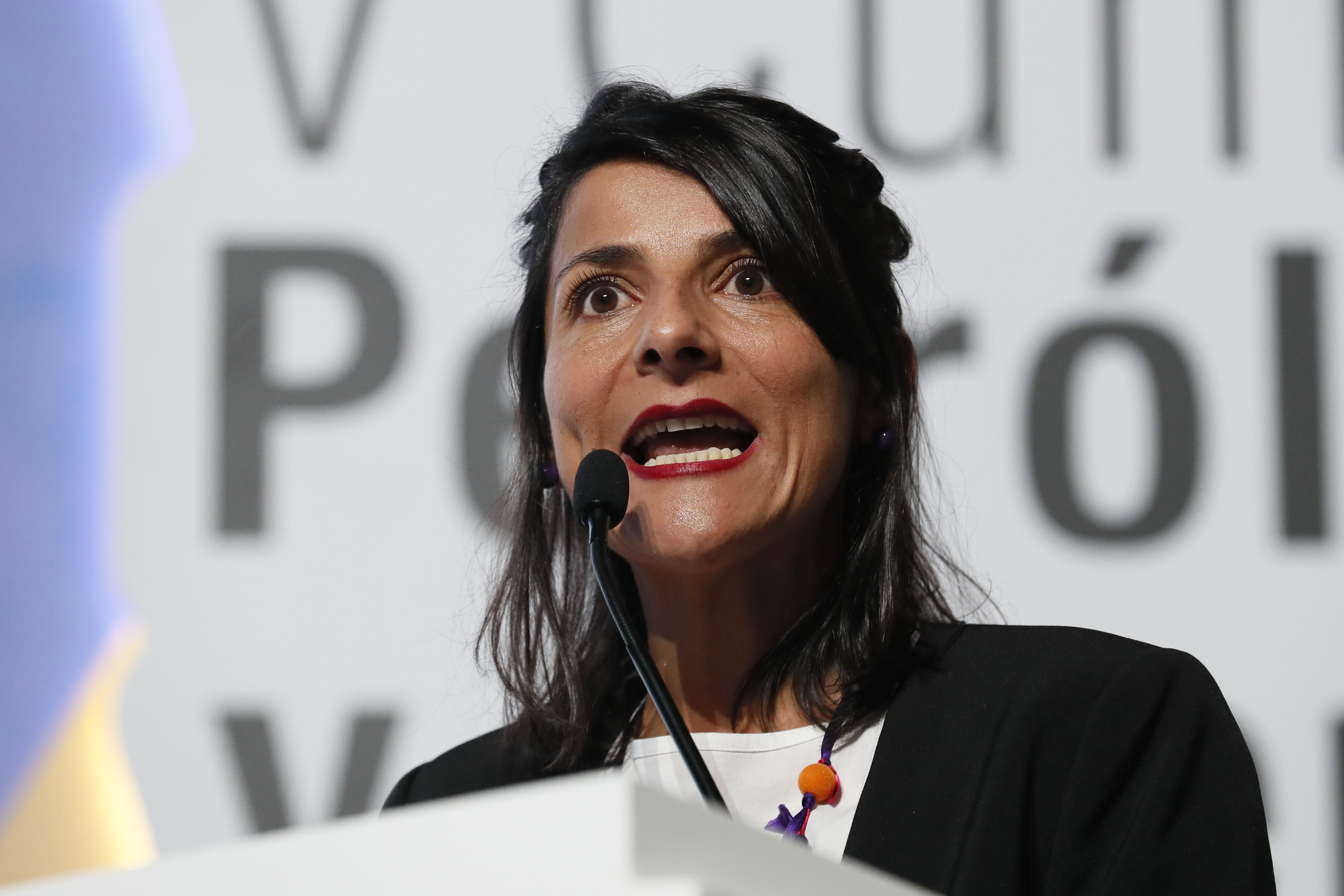 Los claroscuros del sector energético con la salida de Irene Vélez