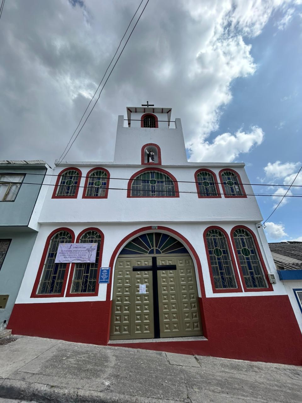Está en la carrera 52B No. 27-03 Sur, barrio El Tejar
