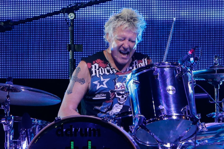 El músico James Kottak.