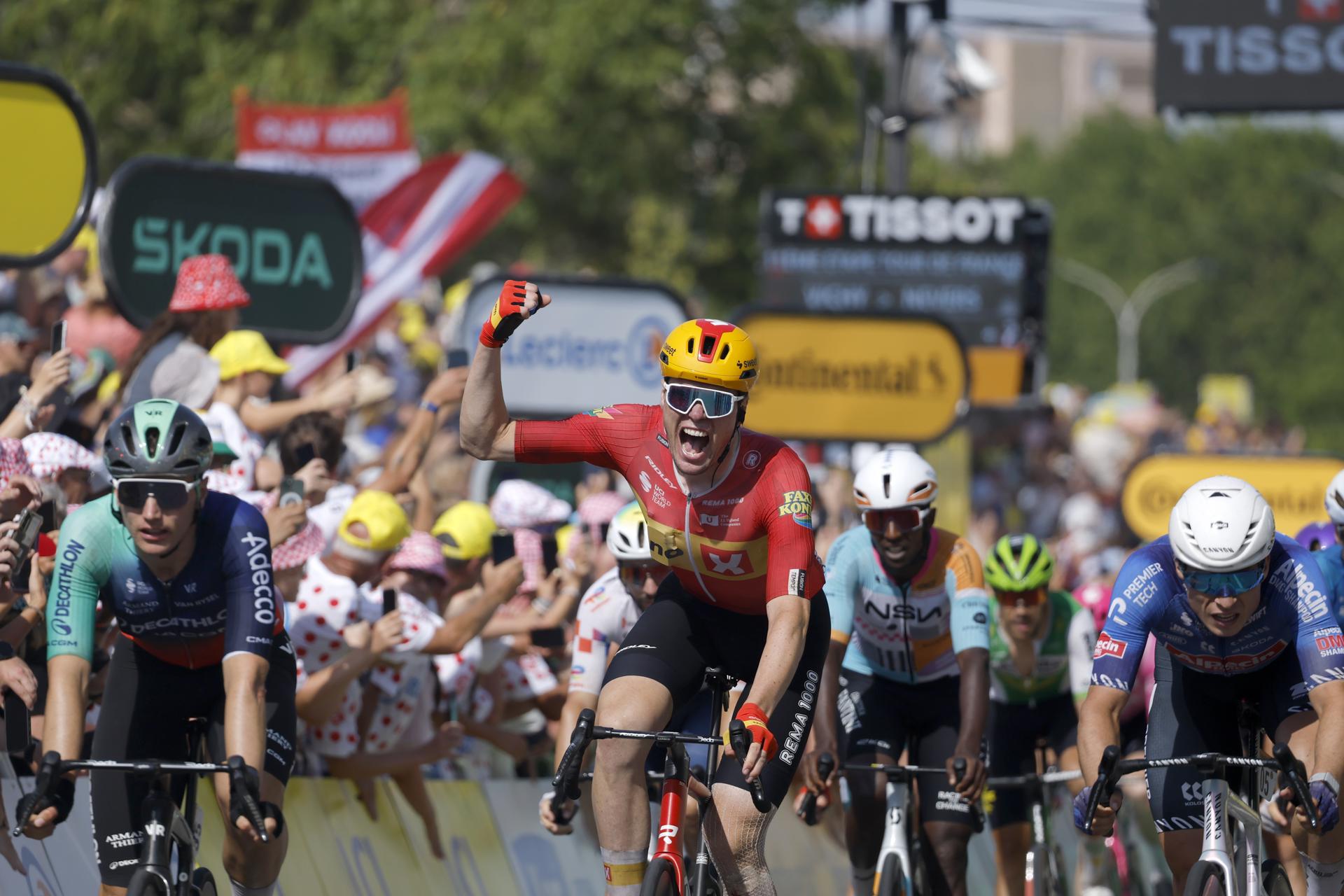 Waerenskjold sorprendió en el esprint y ganó la etapa 11 del Tour: así va la general