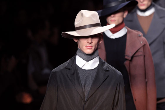 El triunfo de Lanvin con una moda clásica y audaz
