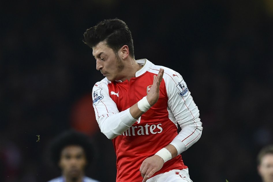 Real Madrid le puso a Özil una cláusula anti Barcelona