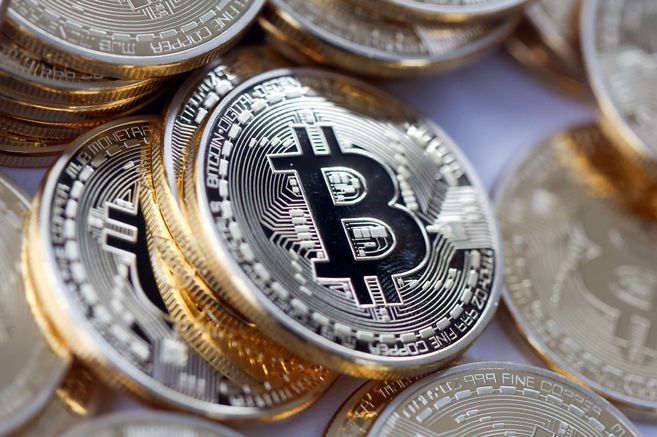 China declara que todas las transacciones con criptomonedas son “ilegales”