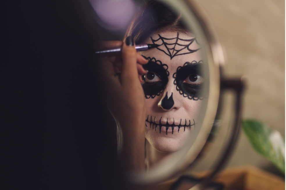 Las mejores ideas para un maquillaje de Halloween fácil para mujer y hombre
