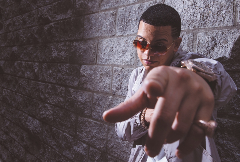 J Álvarez, una voz del “trap music”