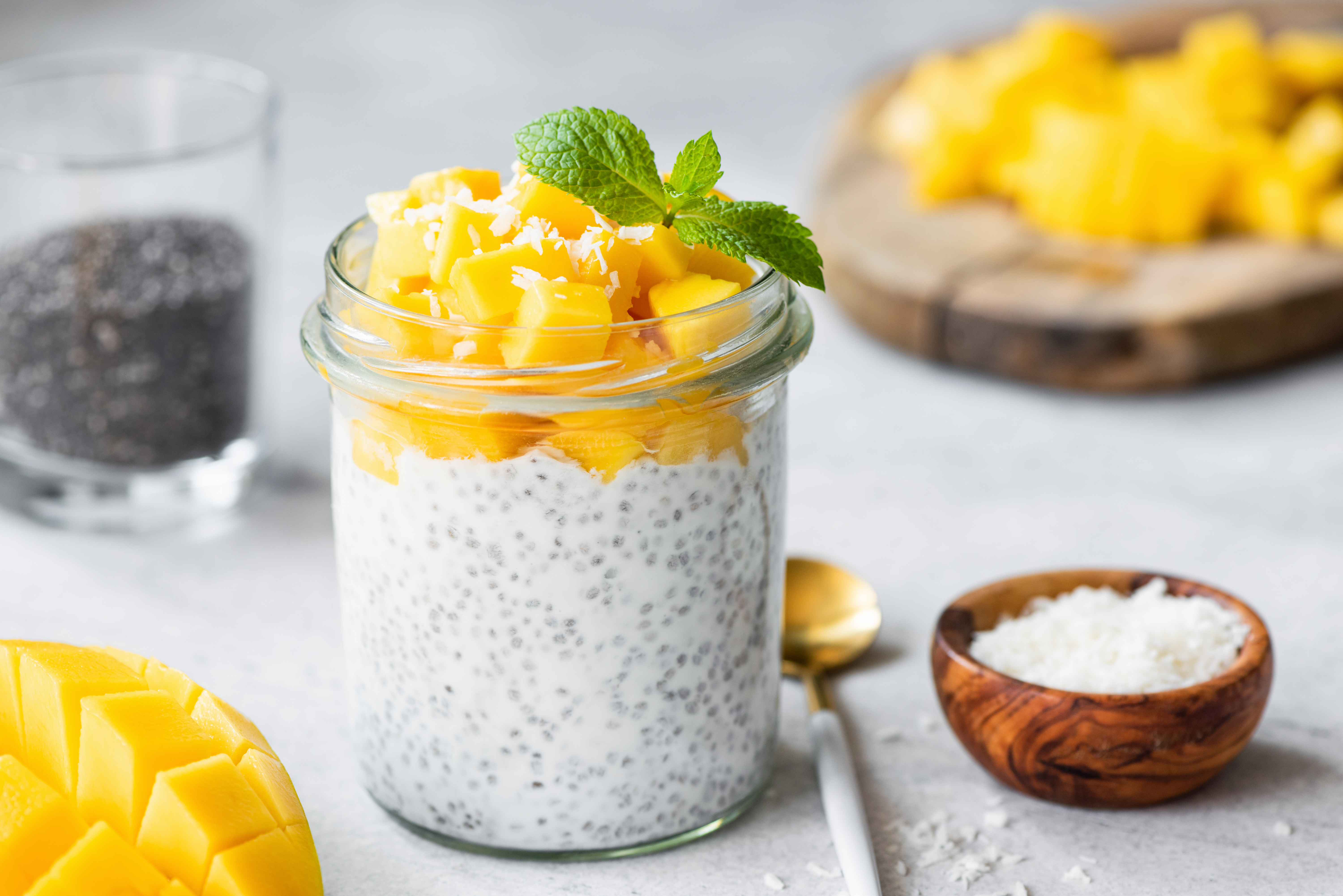 Receta para preparar pudín de chía con mango