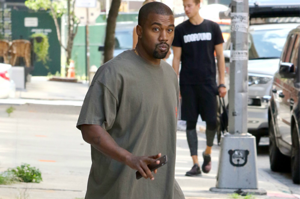 Marca de hamburguesas se burló de Kanye West en Twitter