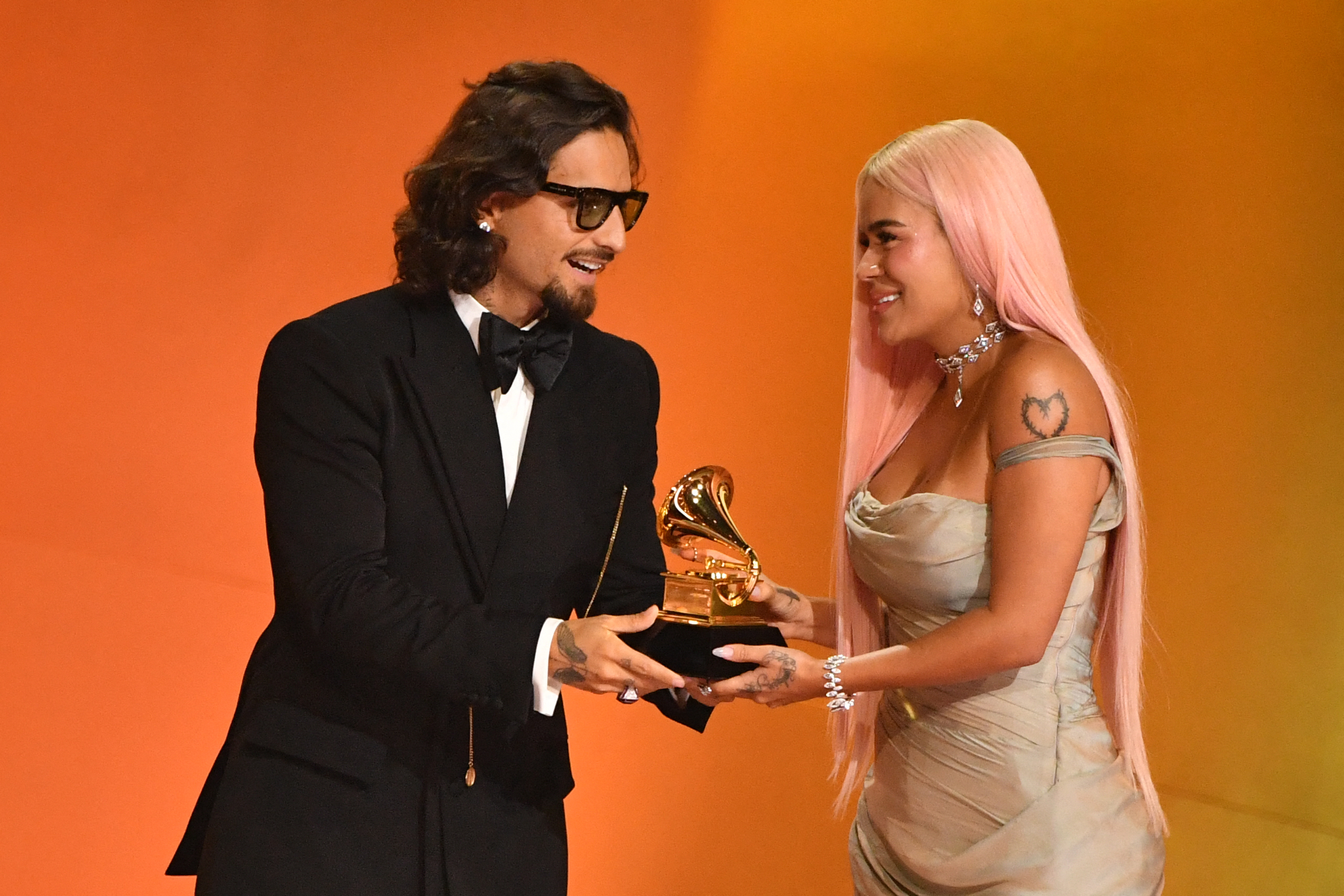 +57 y Grammy Latinos, dos momentos críticos del reguetón