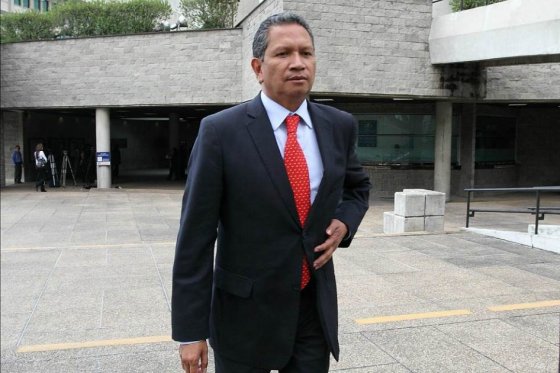 Hipólito Moreno acepta cargos en el carrusel de la contratación