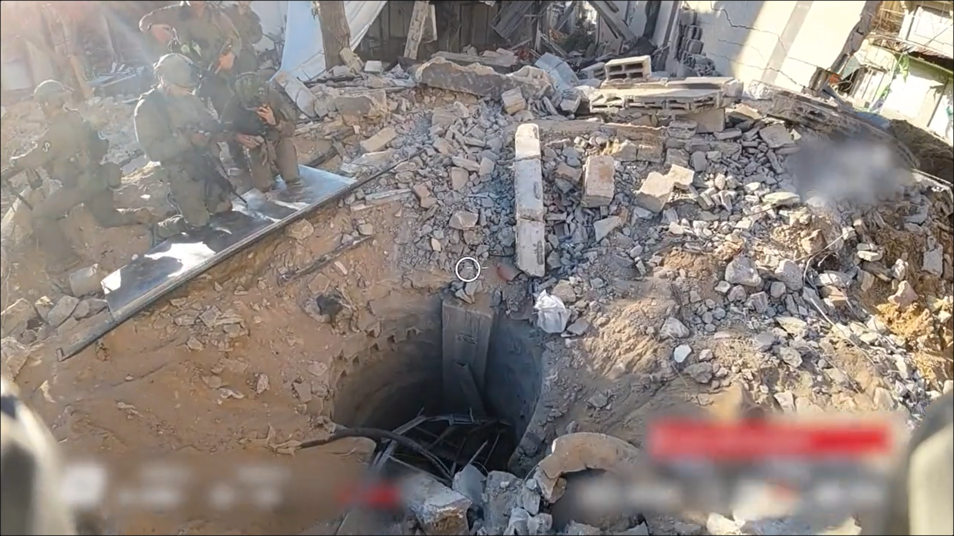 Israel dice que halló un túnel fortificado de Hamás bajo hospital Al Shifa en Gaza
