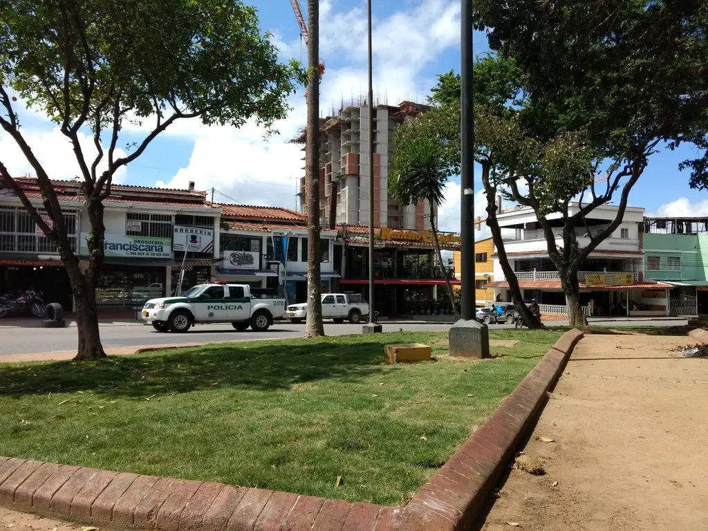 Delincuentes robaron más de COP 68 millones a un hombre tras retiro bancario en Bucaramanga