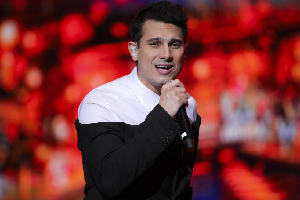 Pipe Bueno reaccionó a memes que le hacen con la muerte de famosos