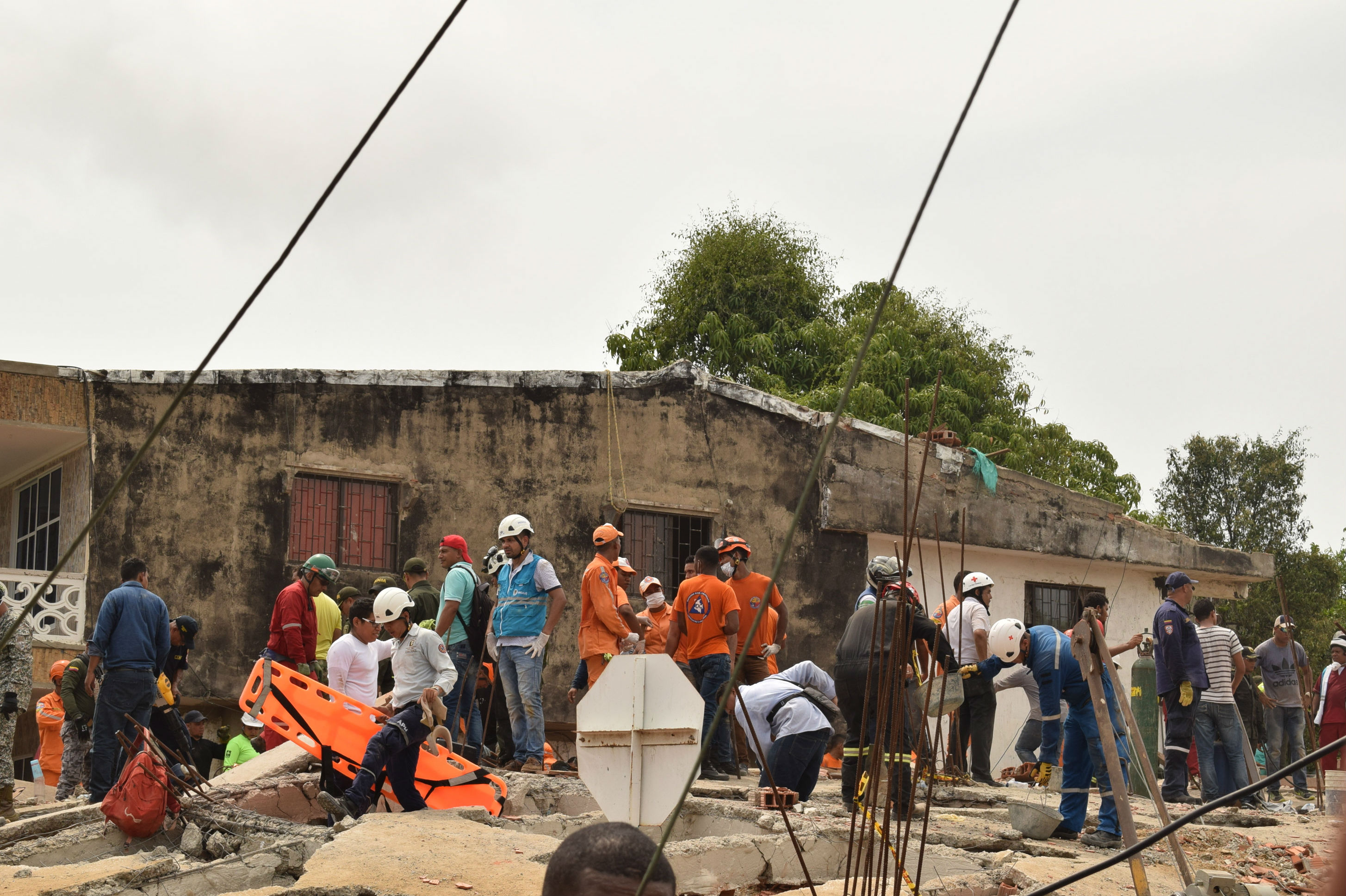 Testimonios de sobrevivientes de edificio colapsado en Cartagena