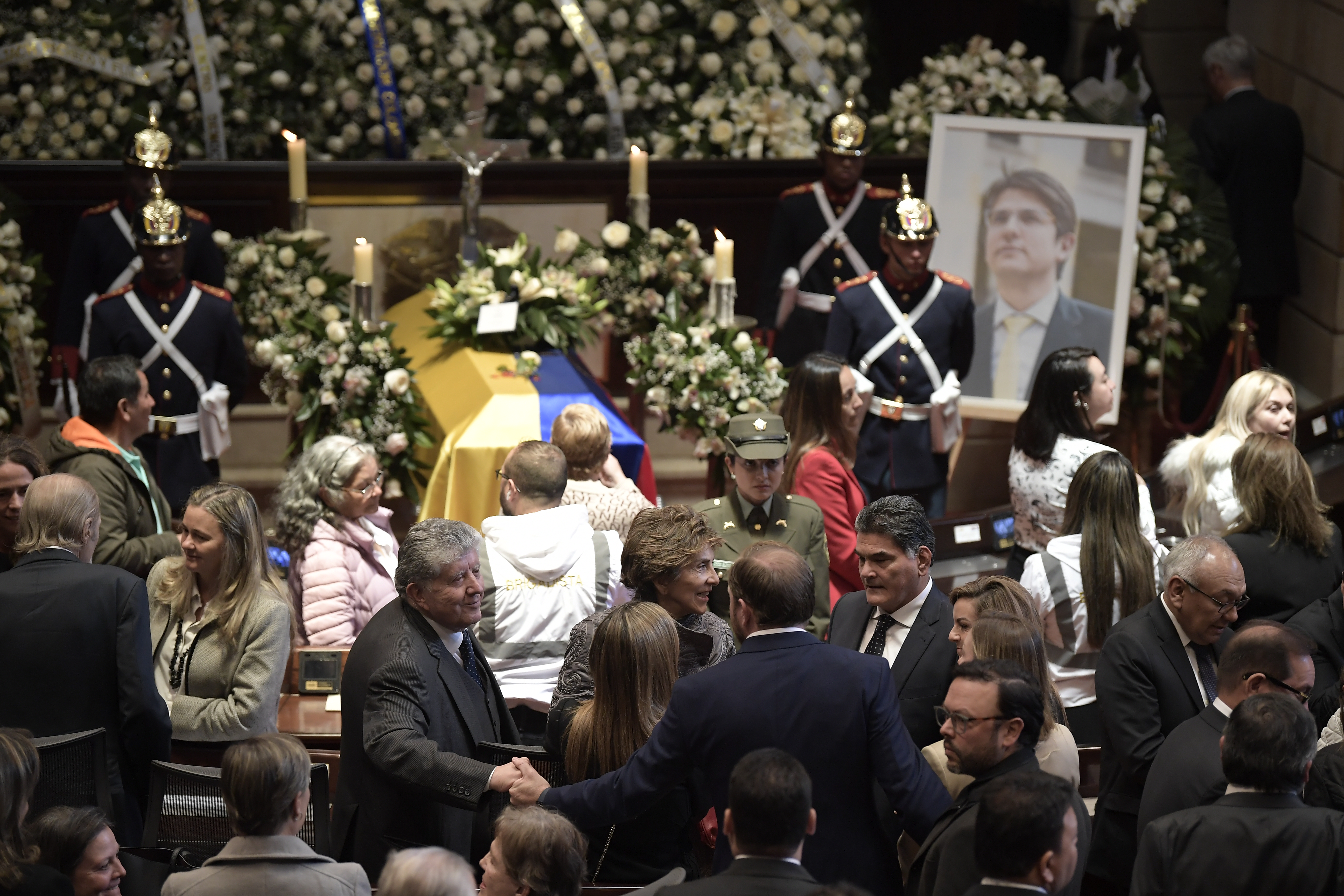 Lo que sigue en el caso del menor que asesinó a Miguel Uribe Turbay