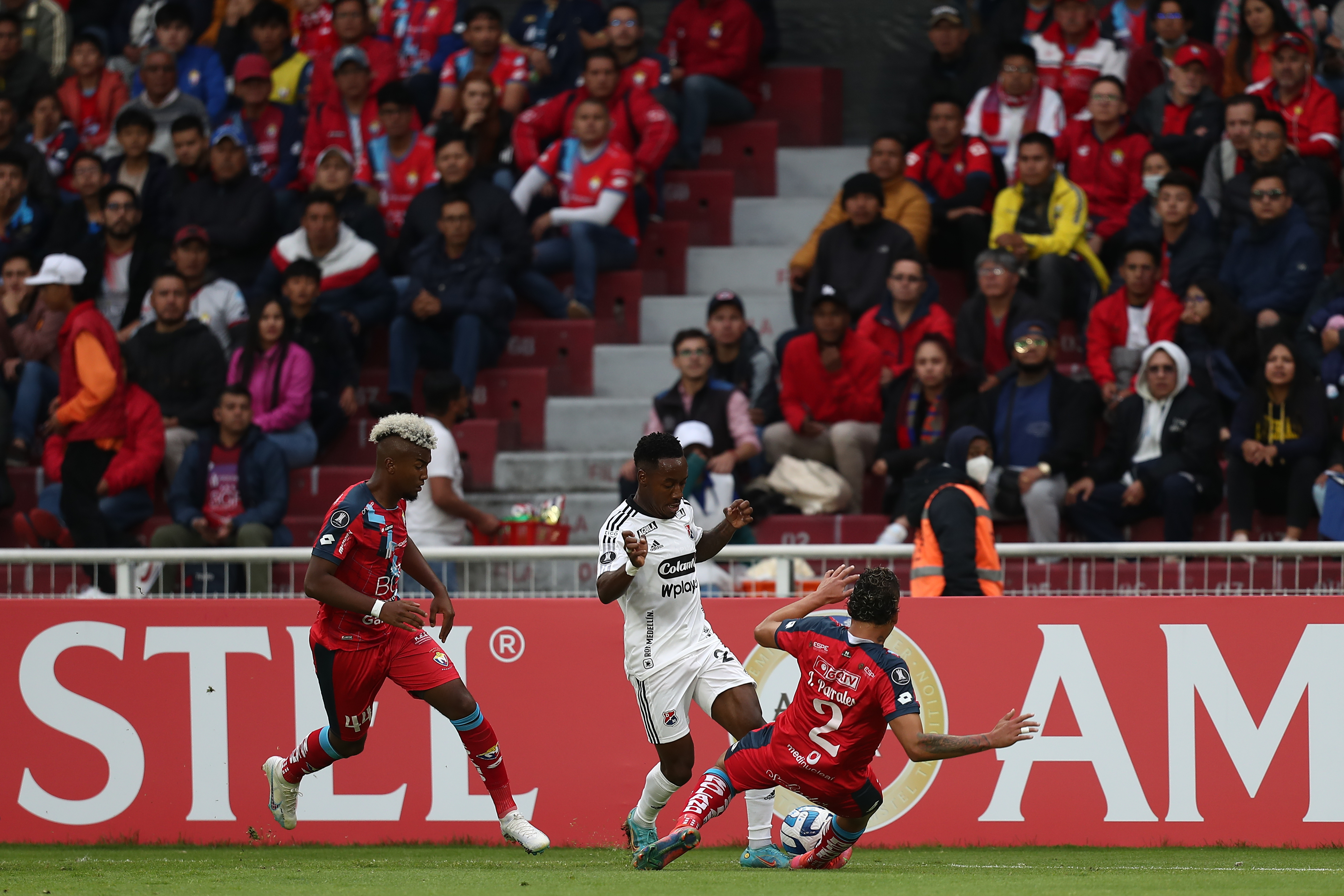 Copa Libertadores: Medellín rescató un empate en su visita a Ecuador