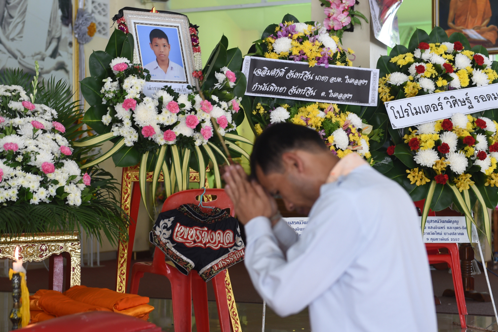 ¿Por qué boxean niños en Tailandia? Uno resultó muerto por los golpes