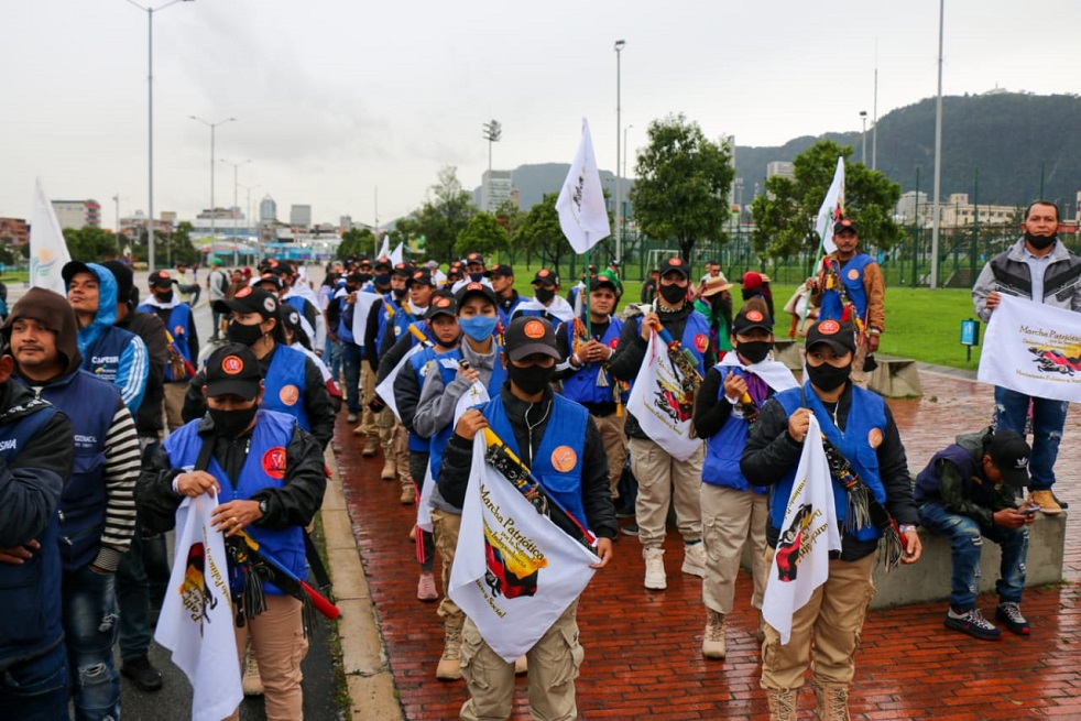 Miembros de la guardia campesina de la Asociación de Campesinos del Catatumbo (Ascamcat) en una movilización en Bogotá.