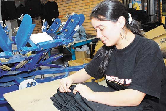 Con mayor IVA, dólar alto y Colombiatex, arranca el año de la industria textil