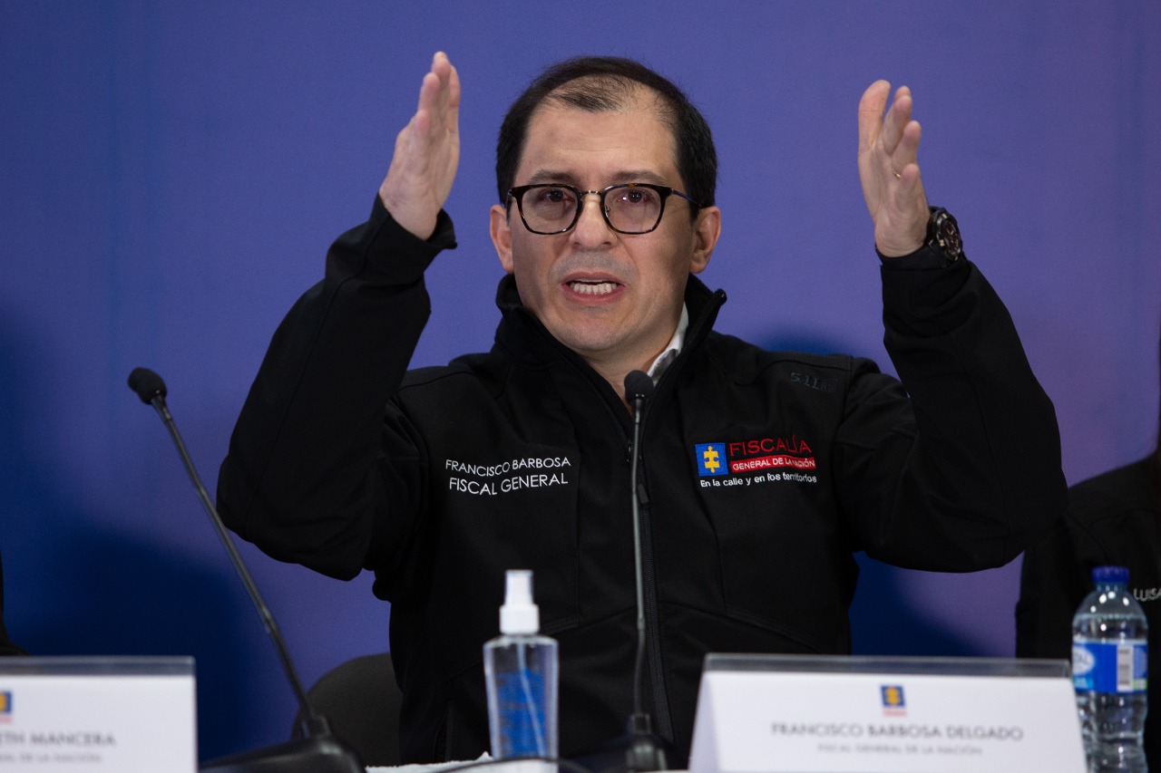 El fiscal Francisco Barbosa dio una rueda de prensa este 20 de enero en la que celebró el trabajo de su entidad en el caso de Mauricio Leal y su familia.