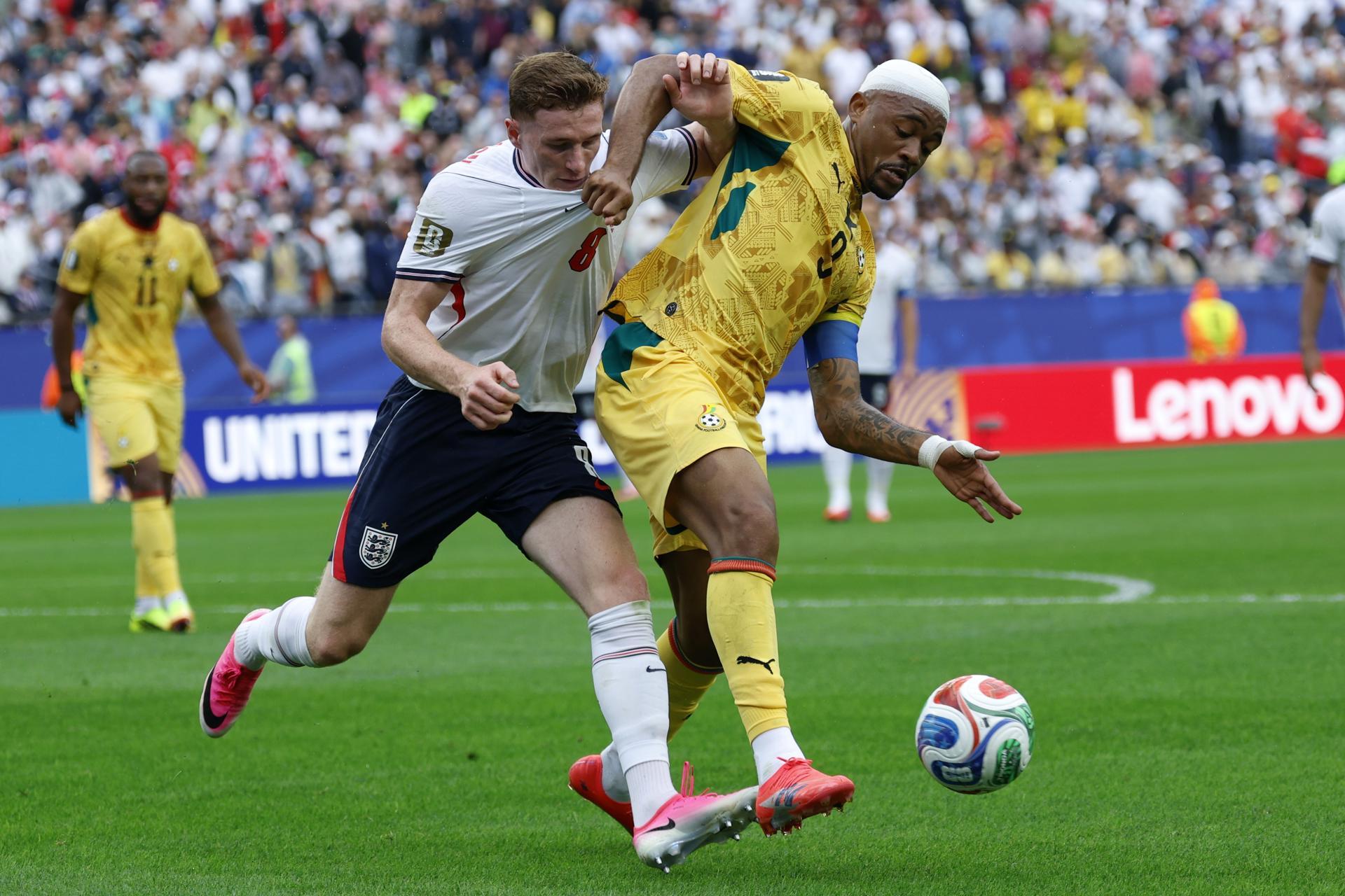 Inglaterra se estrelló con Ghana y el empate dejó a ambos equipos cerca de la próxima fase