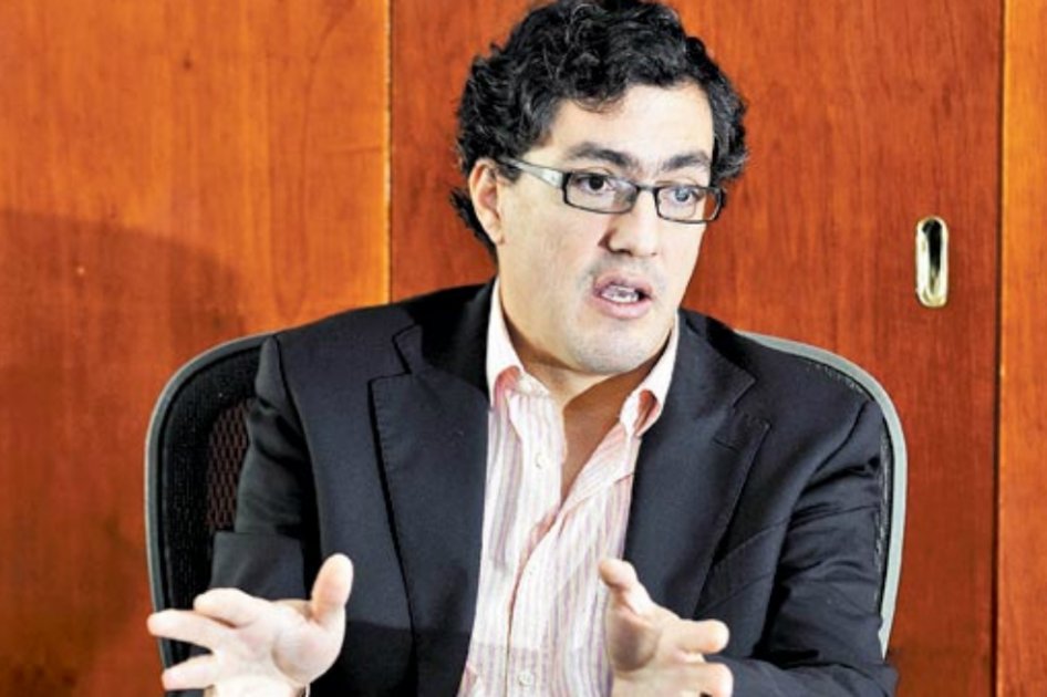 Desaceleración de la economía frenó recaudo tributario: Dian