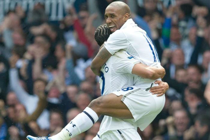 Tottenham derrotó 3-1 al Manchester City y mantiene opciones de Champions