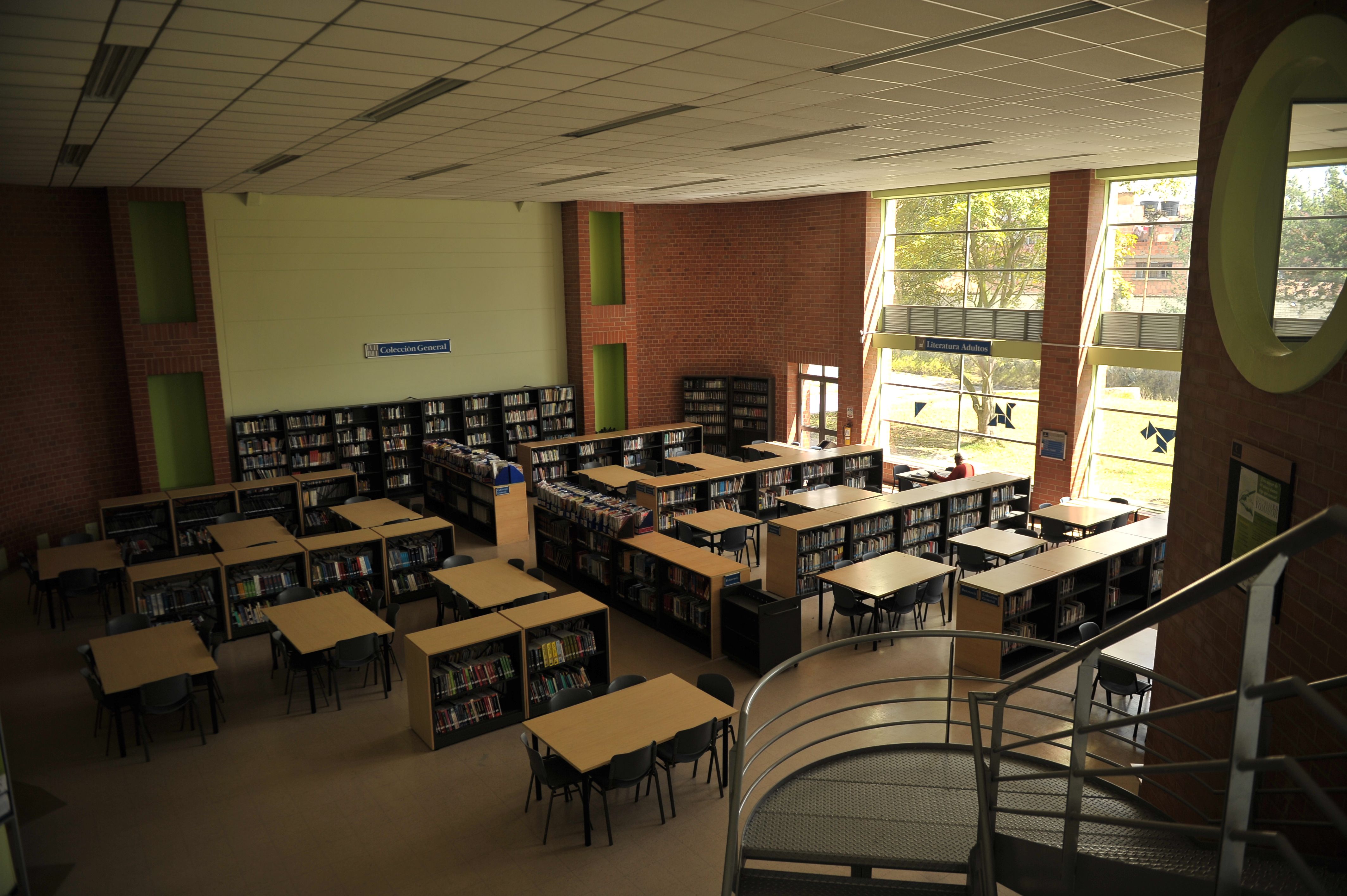 ¿Cuándo entran a clases los colegios públicos y distritales en enero de 2026?