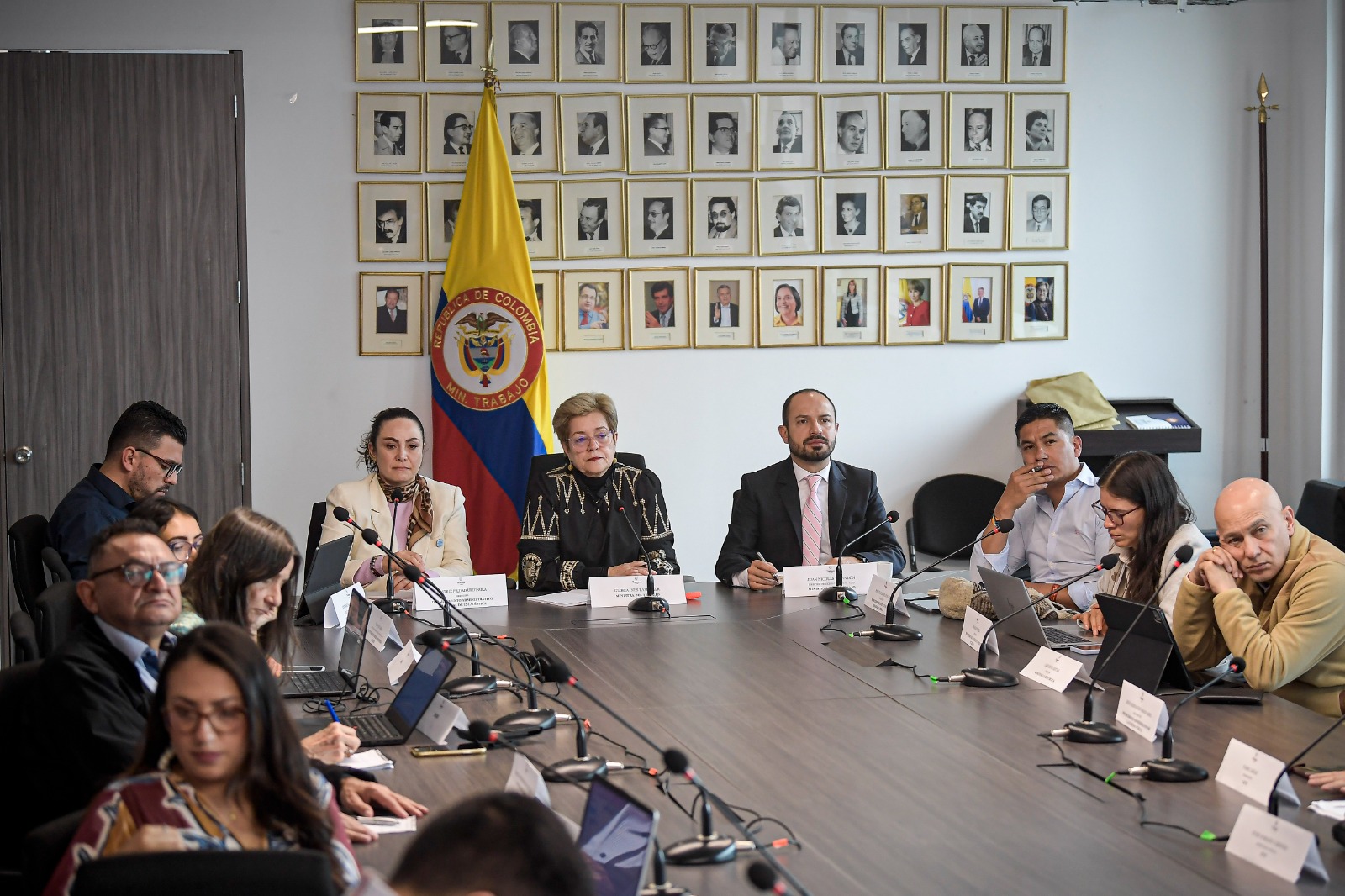 Salario mínimo: no hubo acuerdo en la cifra de productividad