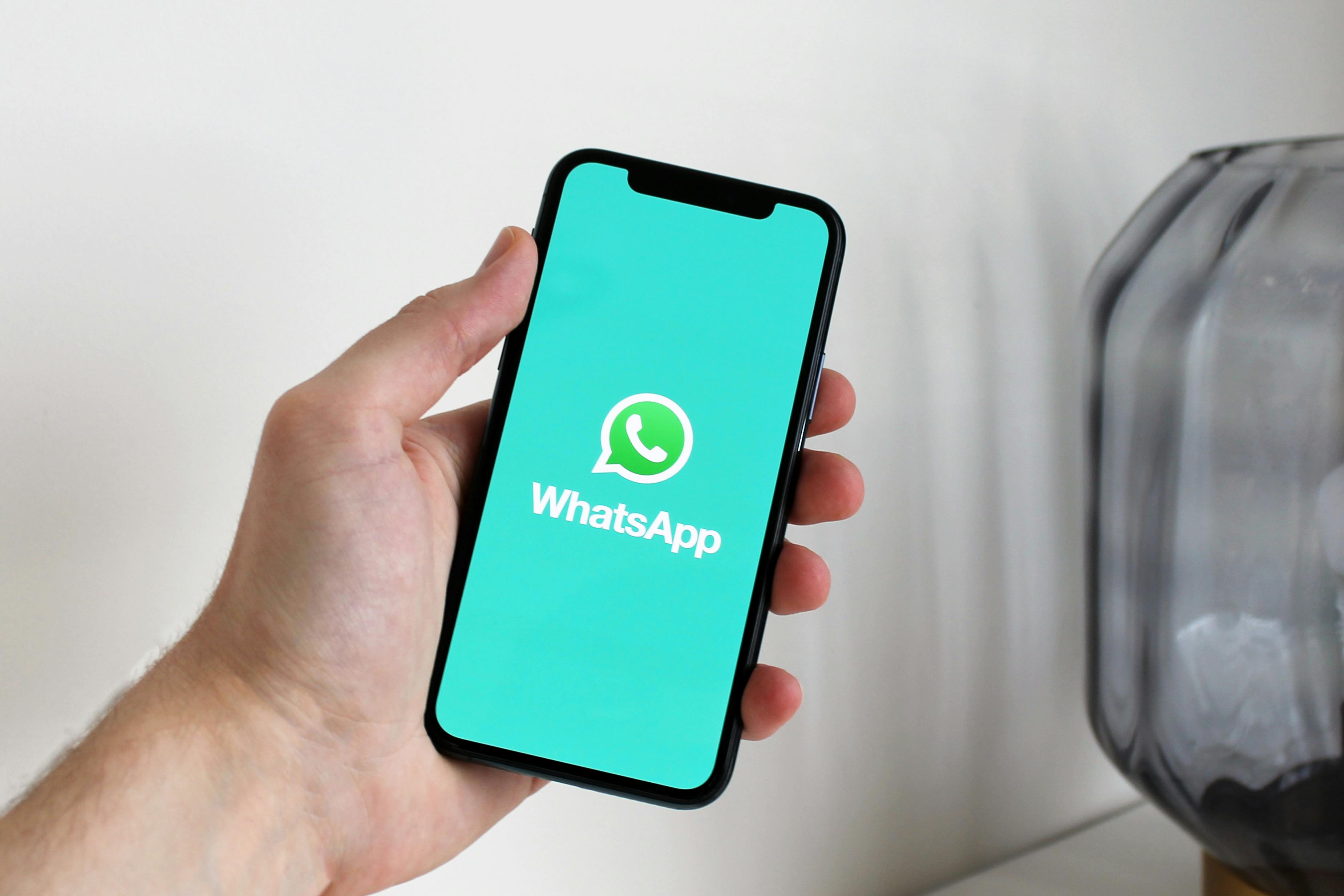 ¿Cómo opera la nueva estafa que roba cuentas de WhatsApp? Acá le contamos