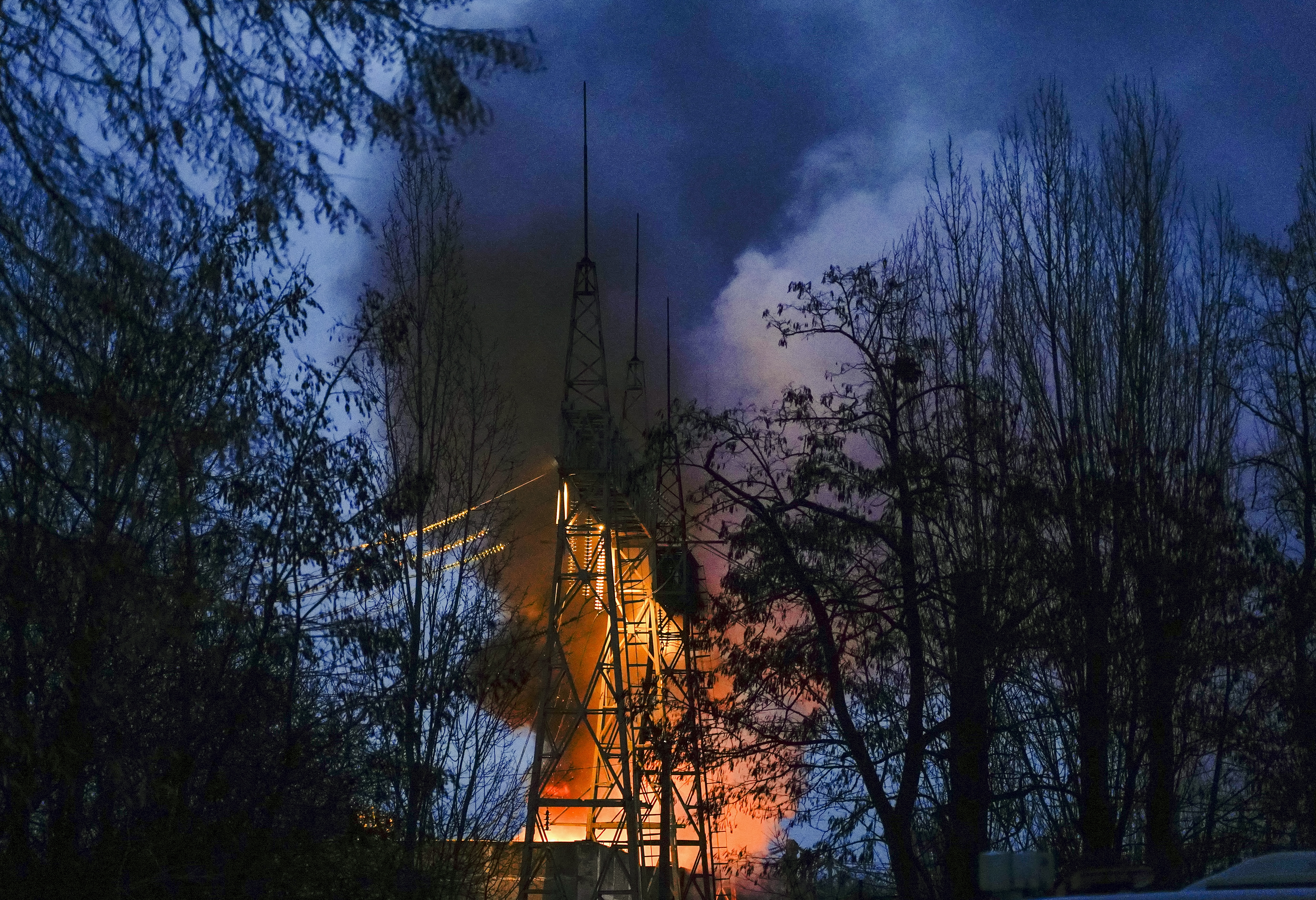 Emiten alerta de ataques aéreos en Ucrania tras explosión con drones en Kiev