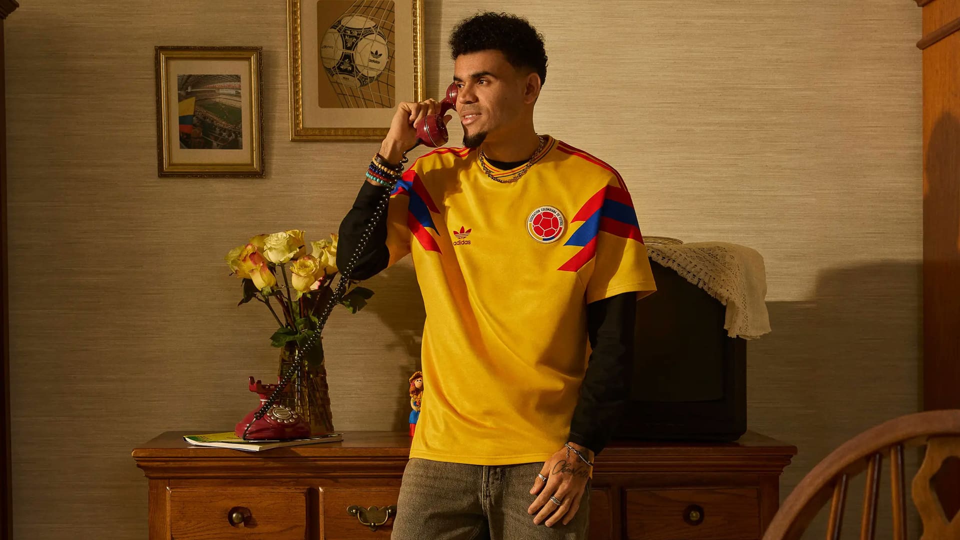 Esta es la nueva camiseta retro de Colombia: cuánto vale y dónde conseguirla