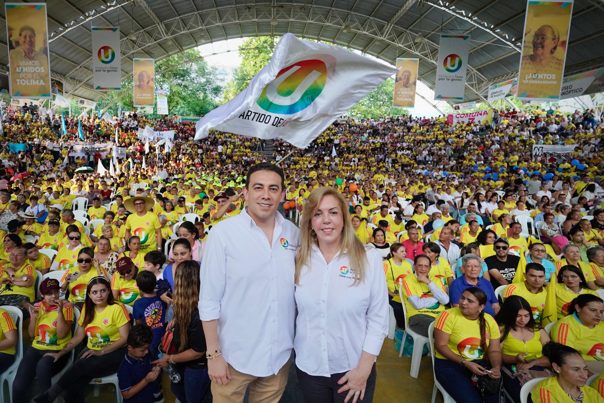 Codirectores del Partido de la U, Alexander Vega y Clara Luz Roldán.