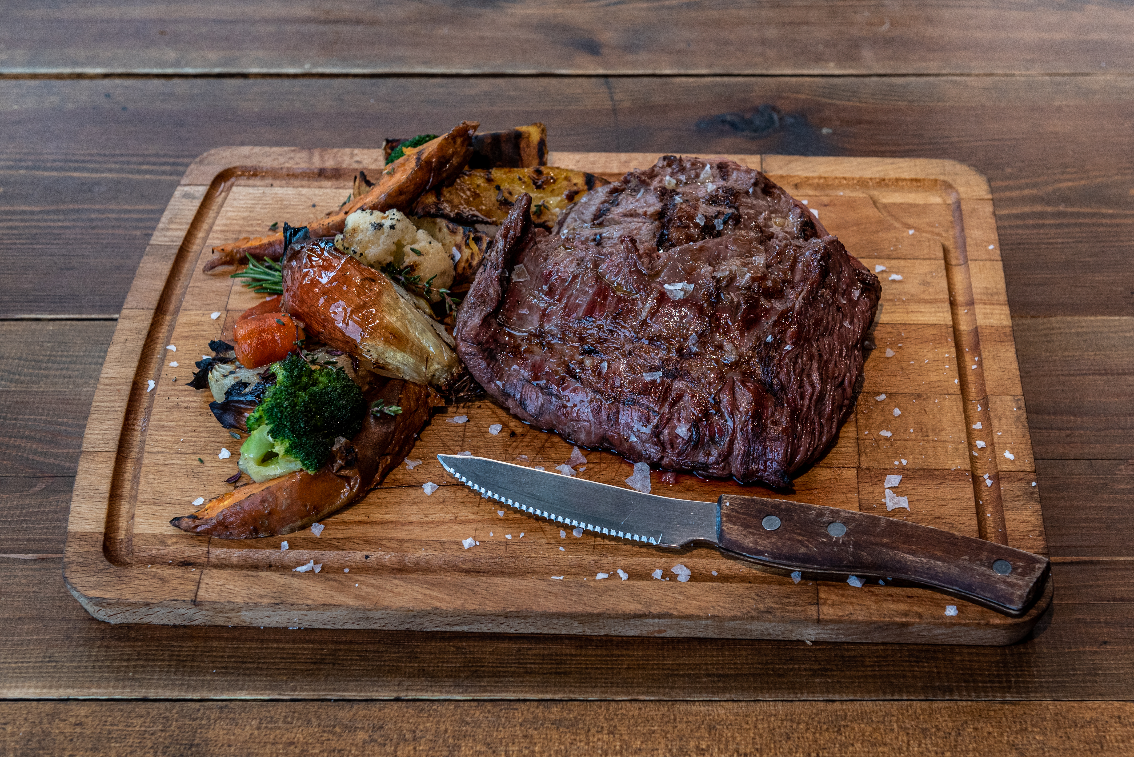 Para los amantes de la carne, cómo preparar una sobrebarriga al horno
